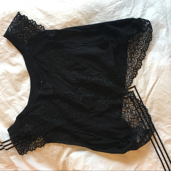 Free People - Picture 3 of 8